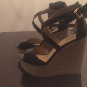 MICHEAL KORS WEDGES